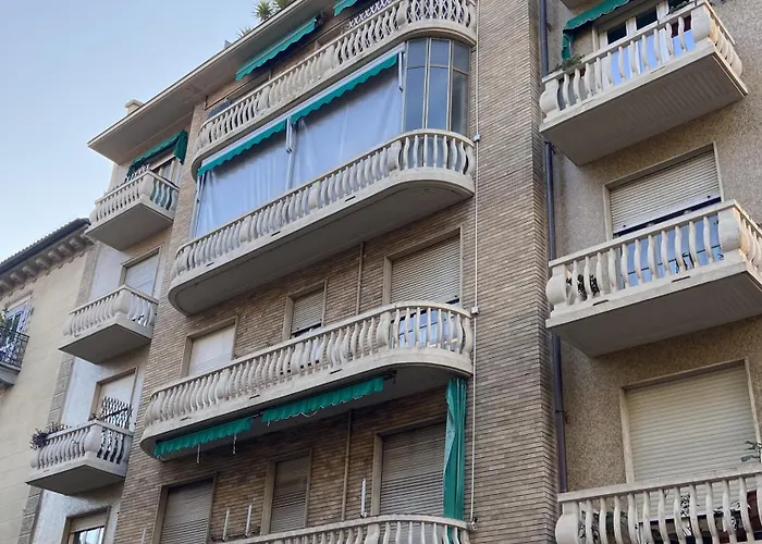 Kimimoel House
